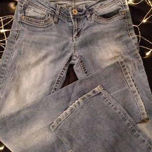 Womens Wallflower jeans